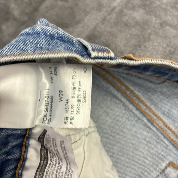 Levi's 501 Jean Shorts Womens Sz.29 Blue Daisy Duke Button Fly Distressed Denim - Picture 4 of 10